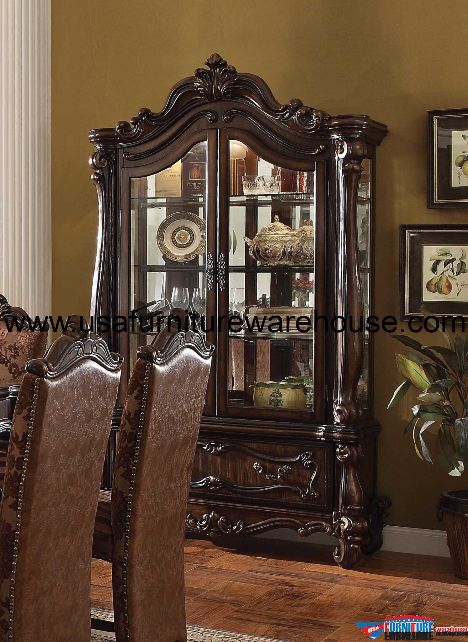 Acme Versailles Curio Cherry Oak