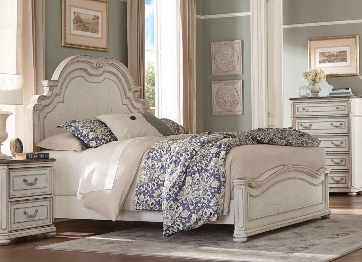 Willowick Panel Bed USA Furniture Warehouse
